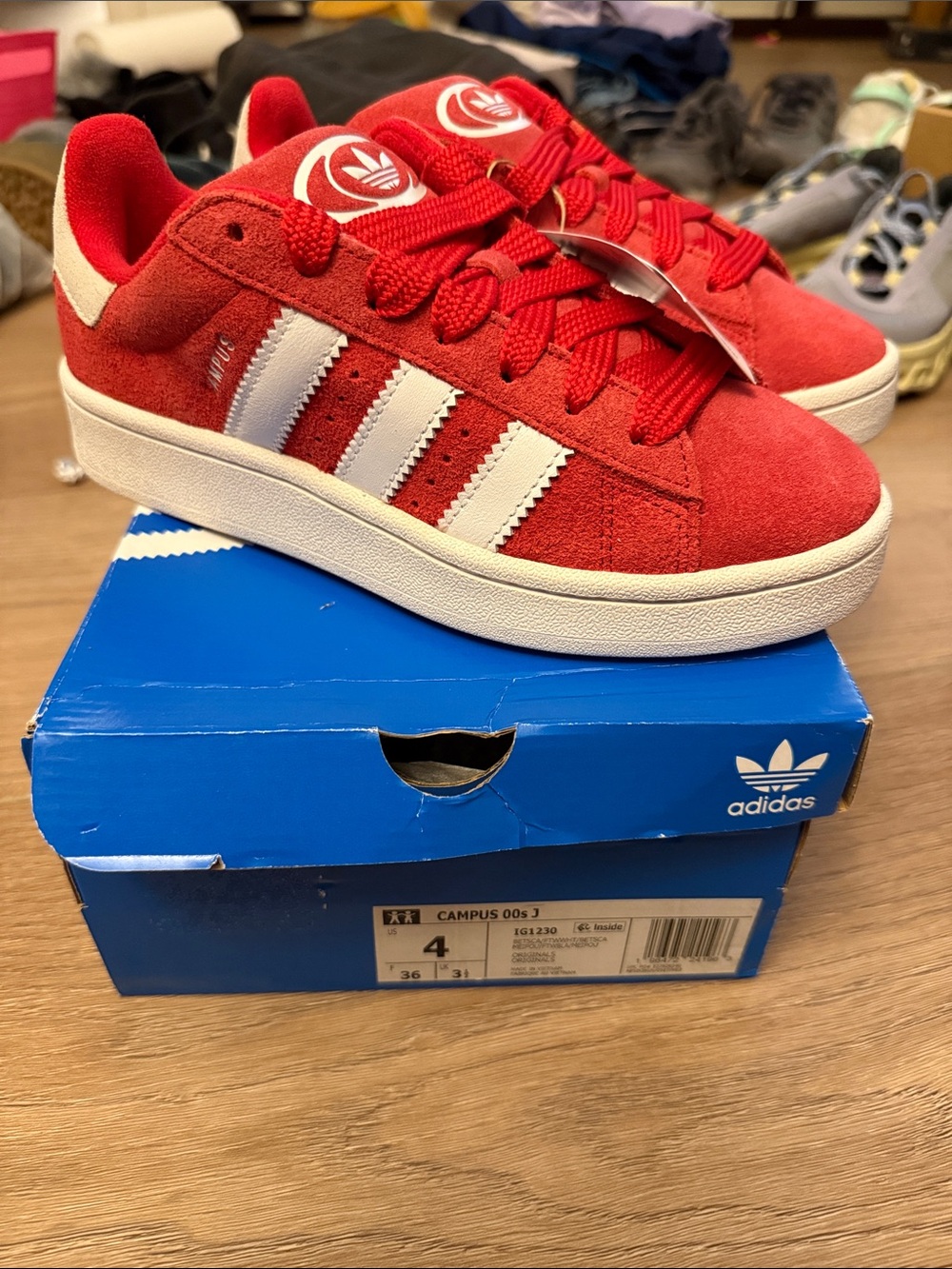 adidas size 4 Kids' Campus Red Suede Sneakers